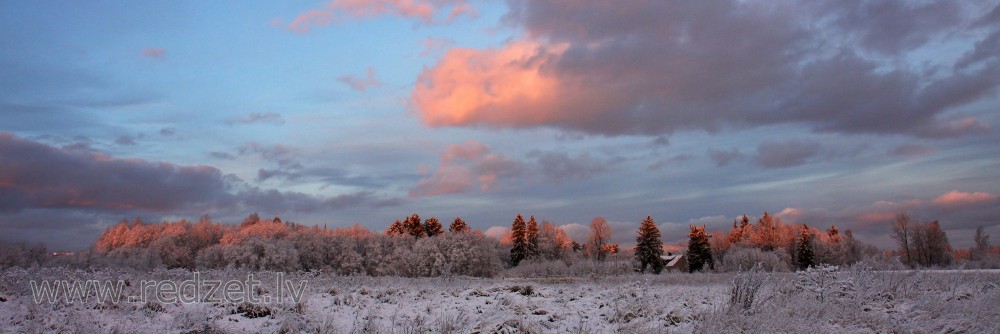 Ziemas rīta panorāma