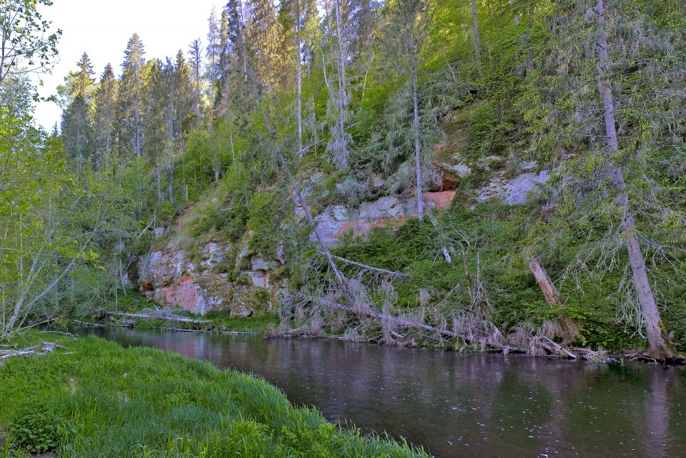 Virtakas Rock (Red Rock)