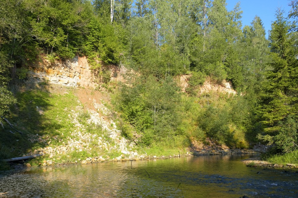 Vizuli Cliffs