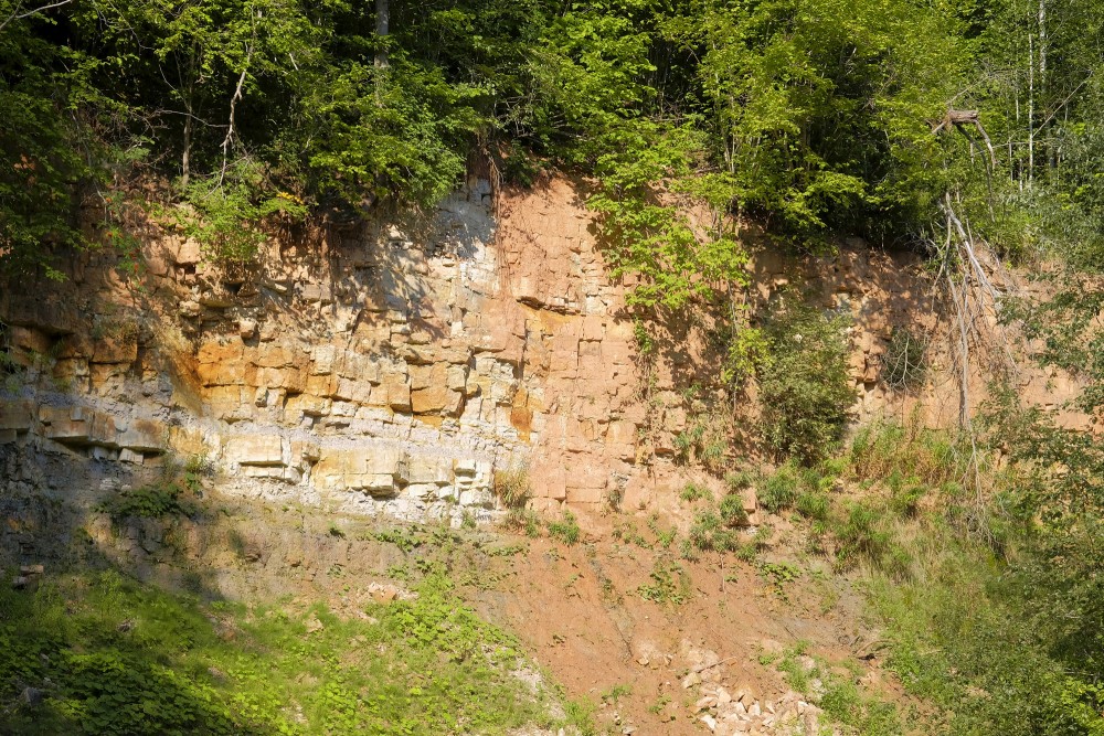 Vizuli Cliffs, Dolomite Rock
