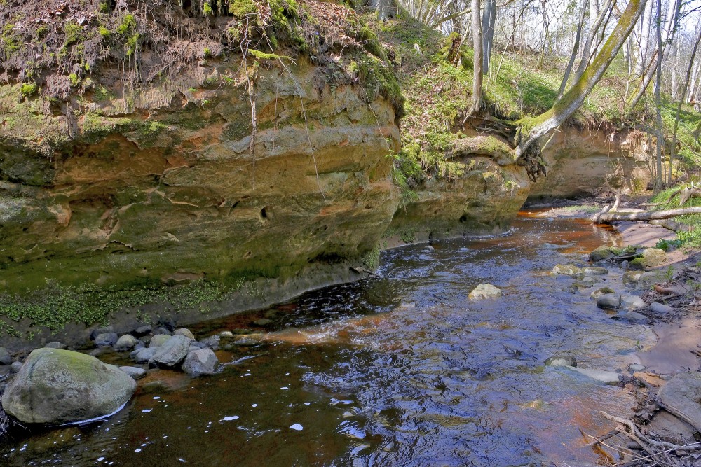 Lorumupes smilšakmens atsegumi