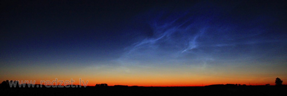 Sudrabainie mākoņi