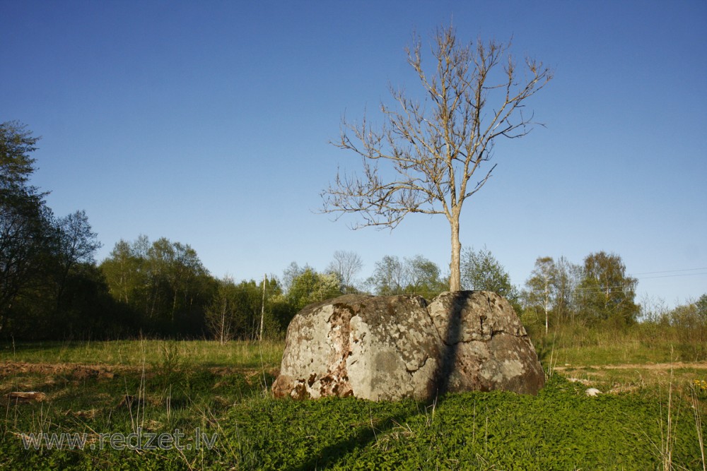 Ančiņu Velnakmens