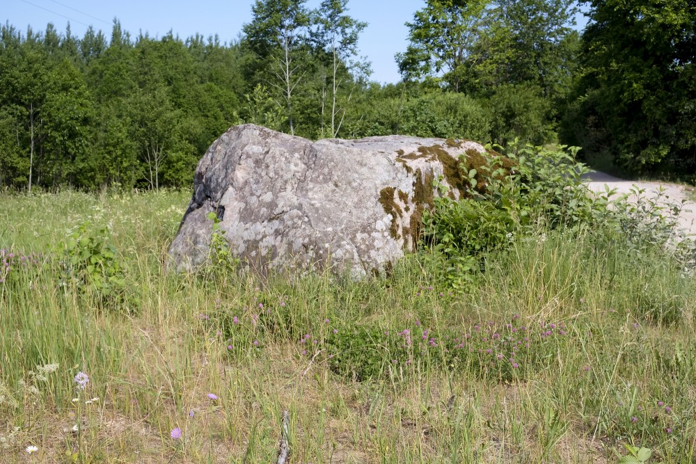 Ančiņu Velna akmens