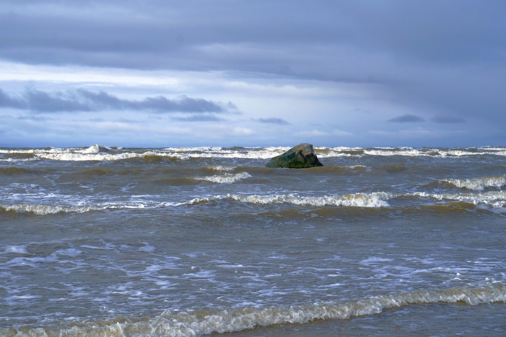 Pāvilostas Lielais akmens