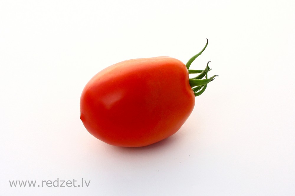 Red tomato