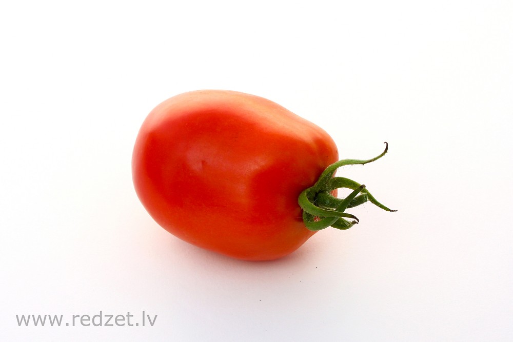 Red tomato