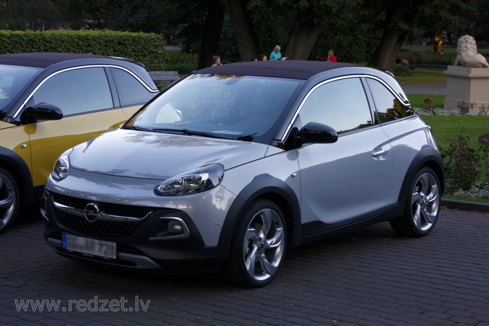 Opel automašīnas