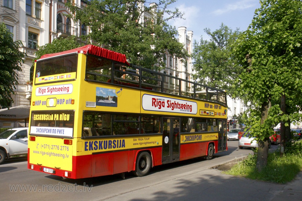 Autobuss Rīgā