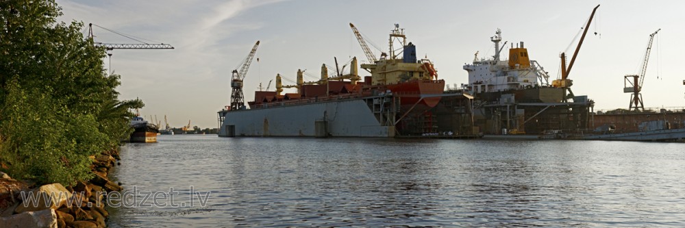 Kuģu remonts Rīgas Kuģu būvētavā