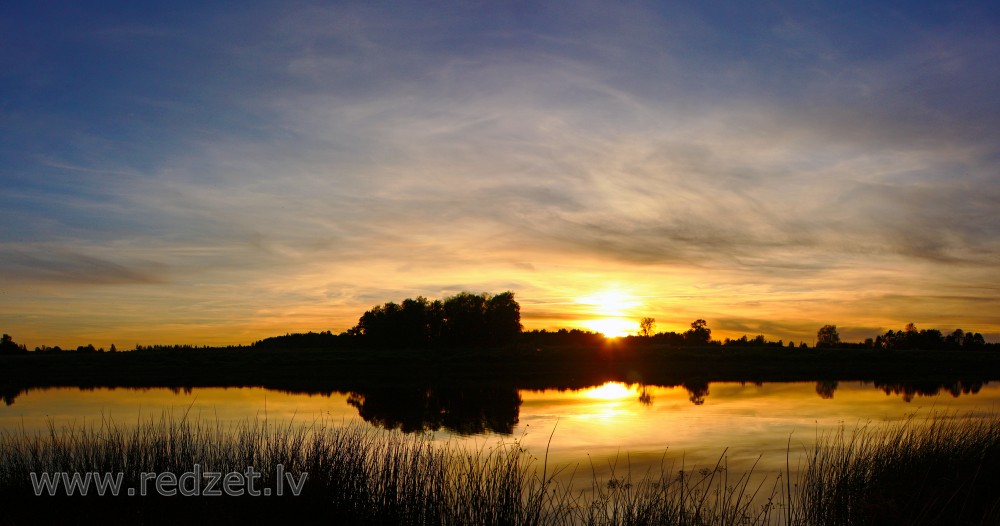 Daugavas saulrieta ainava pie Līvāniem