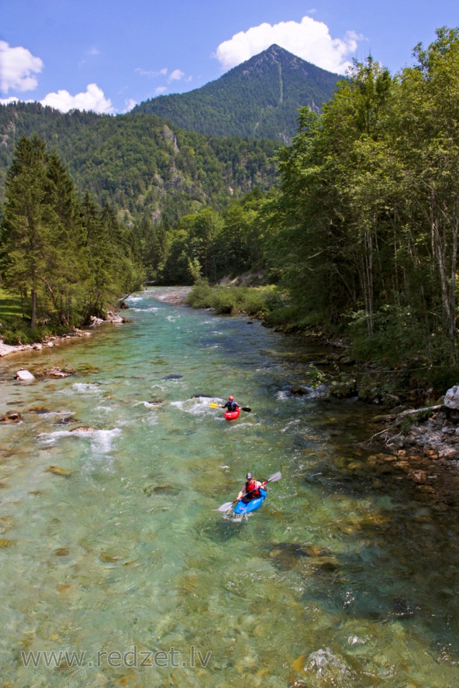 Kalnu upe Austrijā