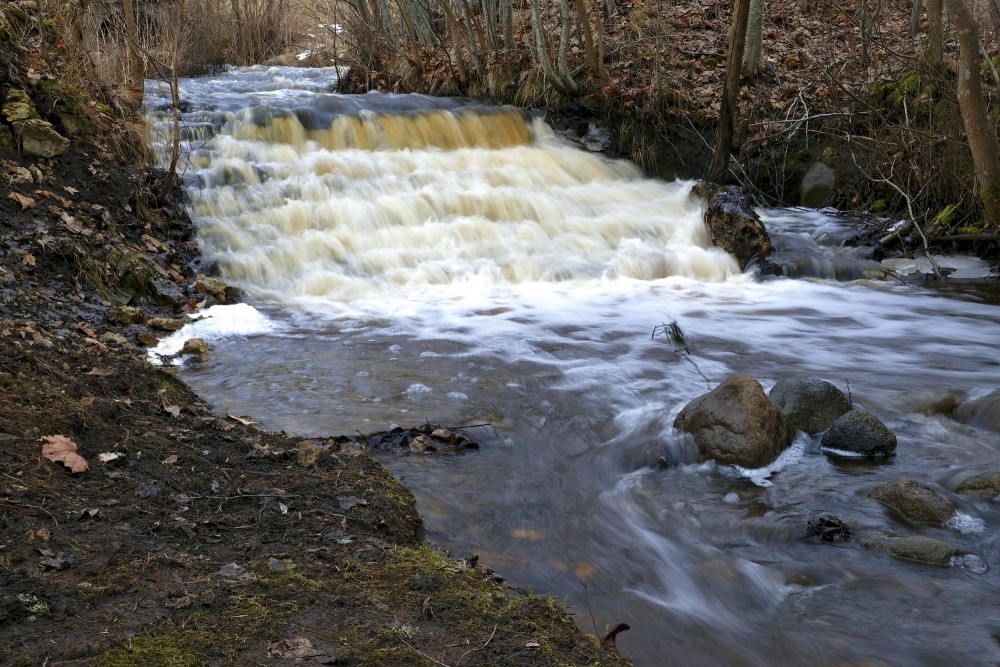 Veģupīte Waterfall in the Thaw of February 