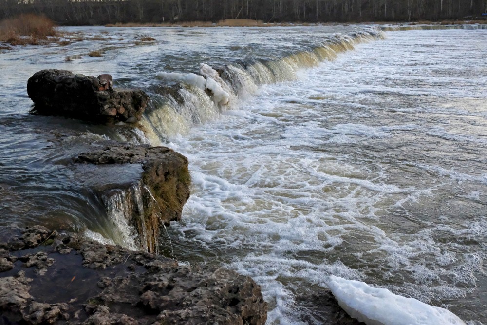 Venta Rapid in the thaw of February