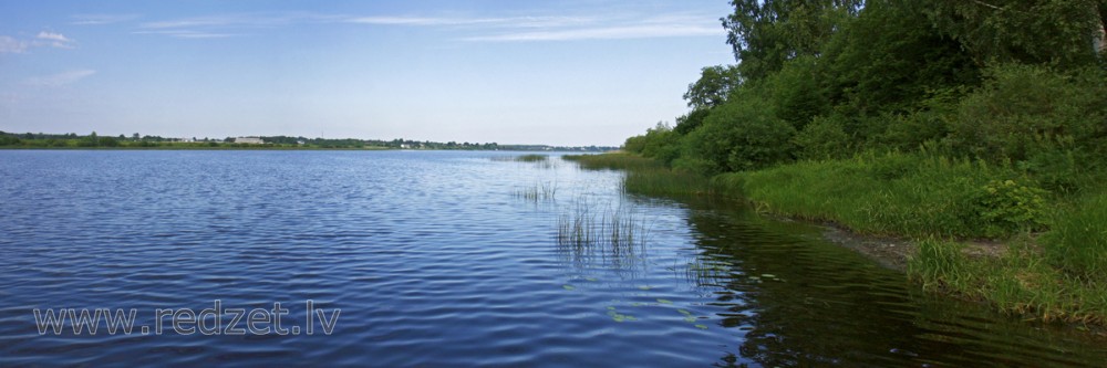 Sausā Daugava pie Doles muižas