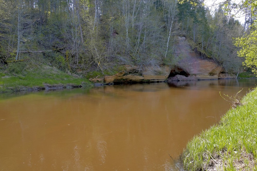 Muižarāju cliffs