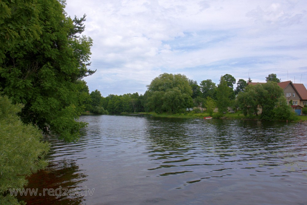 Daugava Lielvārdē (līcis)