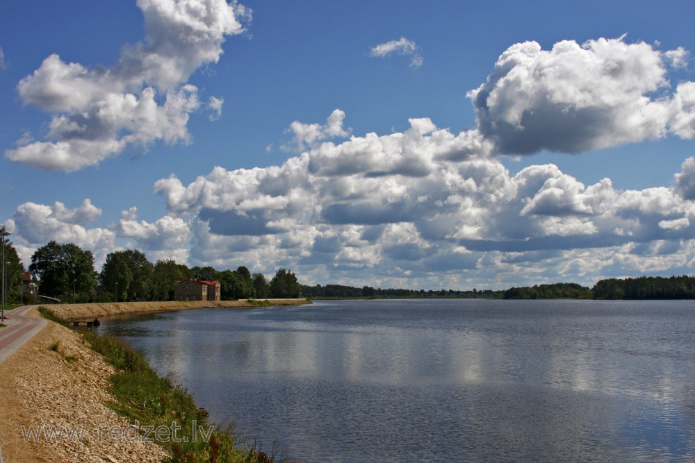 Daugava pie Pļaviņām