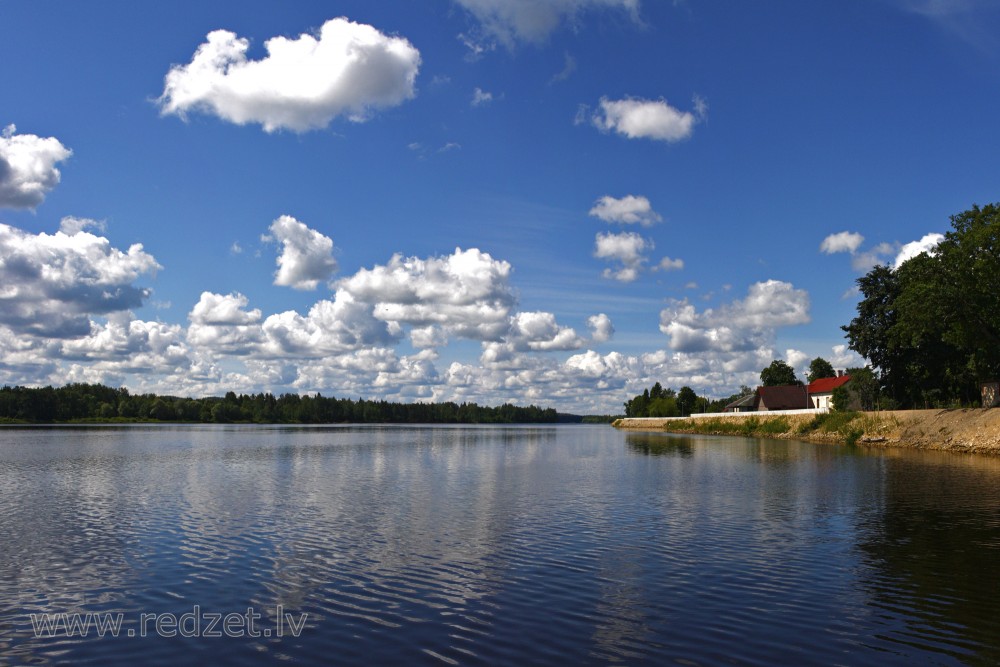 Daugava pie Pļaviņām