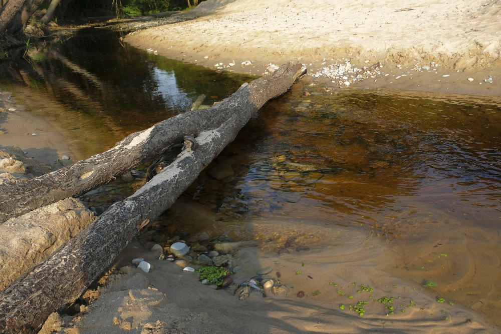 Liepājas cietokšņa kanāla ieteka jūrā