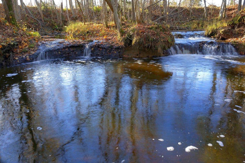 Jaunvilku ūdenskritums (Pilsupes ūdenskritums) Jaunvilku ūdenskritums (Pilsupes ūdenskritums)