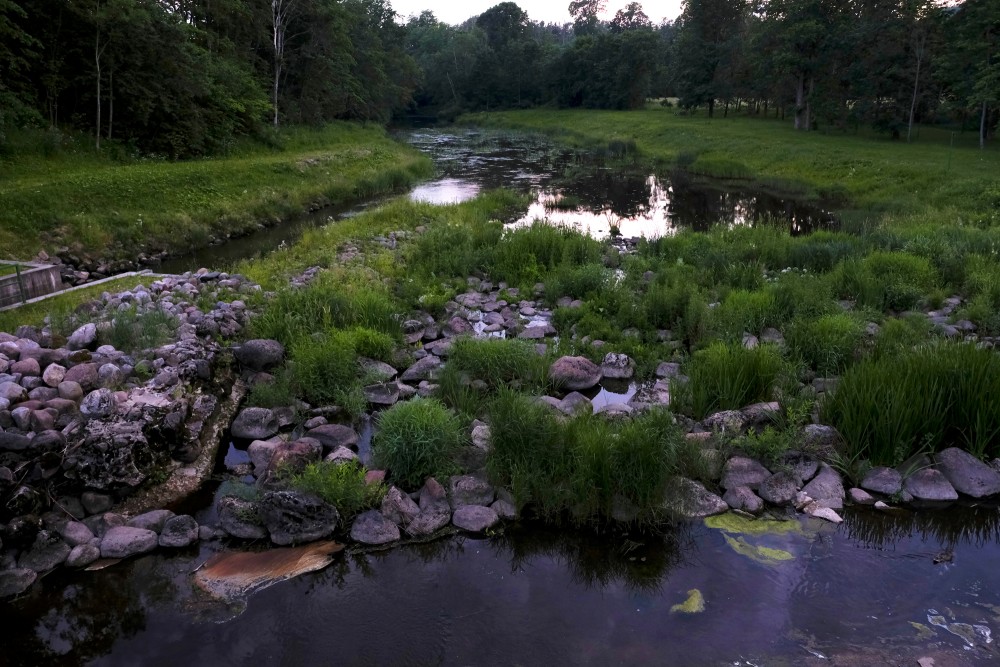 Ogre River behind Ērgļi HPP 