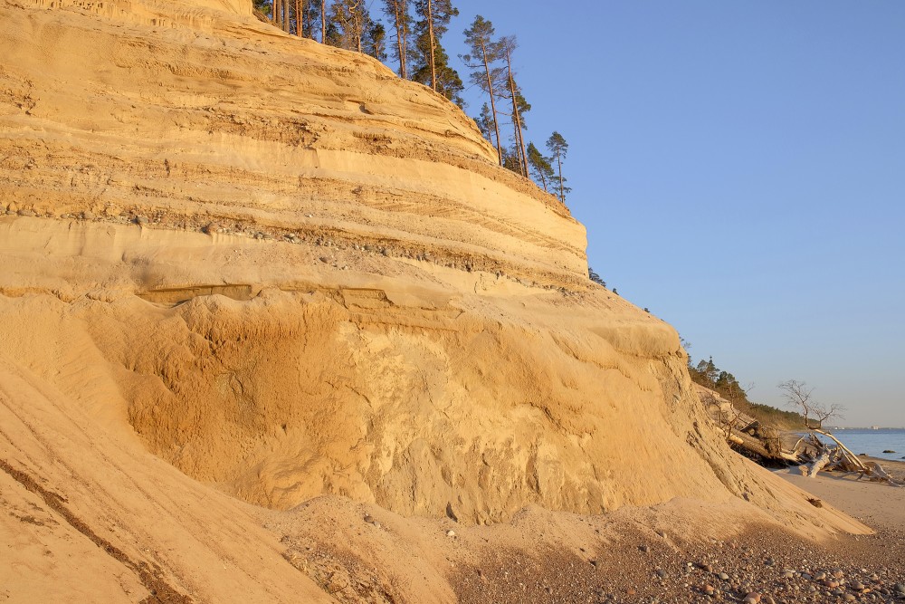 The steep bank between Staldzene and Liepene