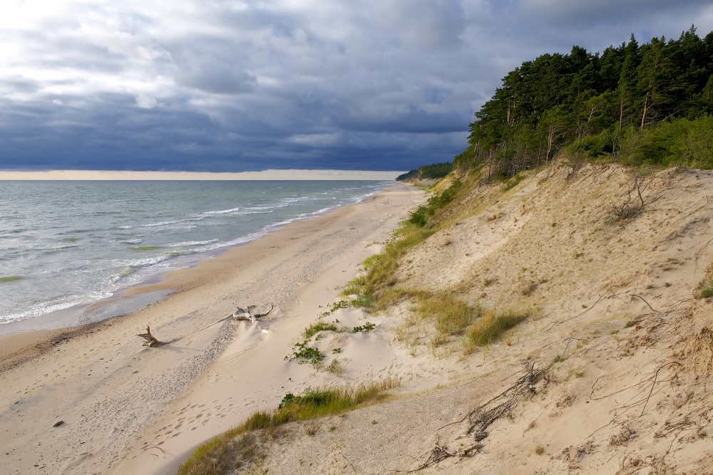 Seascape at Sārnate