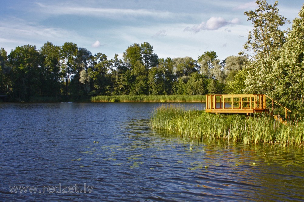 Pļavas Lake