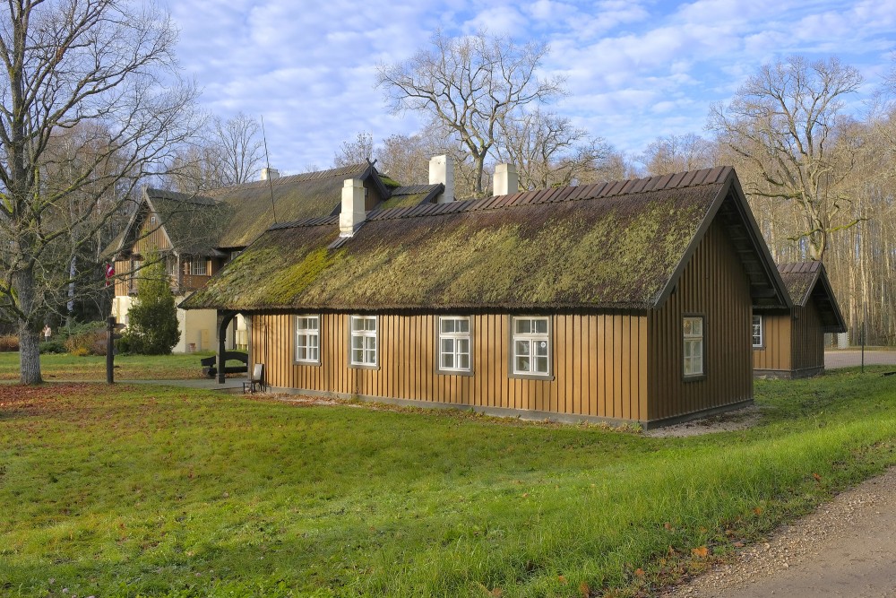 Forest House (Meža māja)