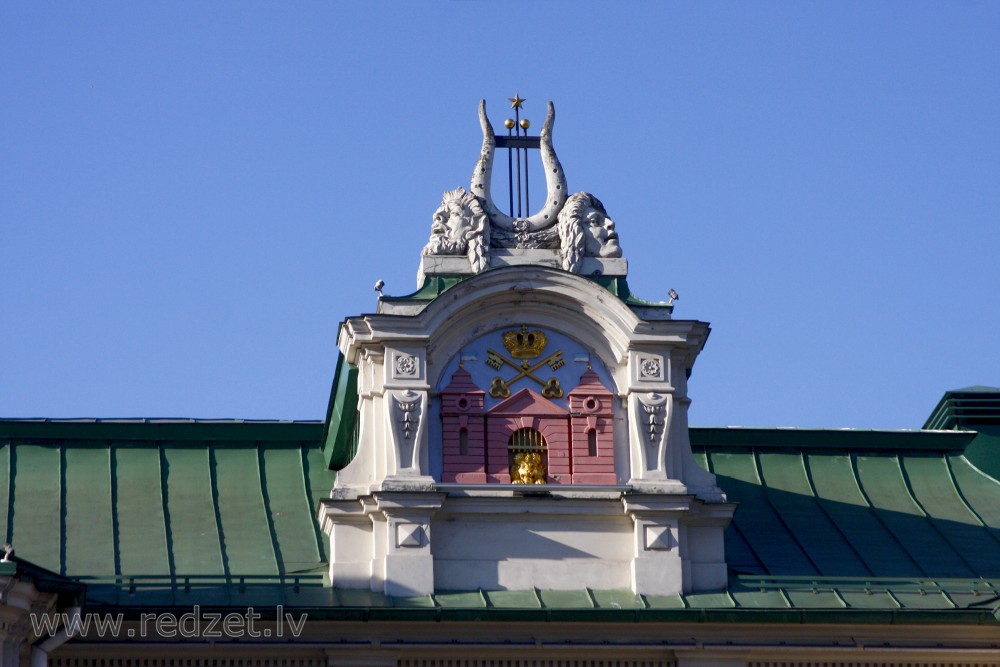 Coat of arms on the Latvian National Theatre Facade