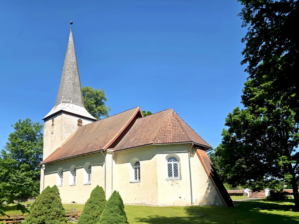 Apriķu Evaņģēliski luteriskā baznīca