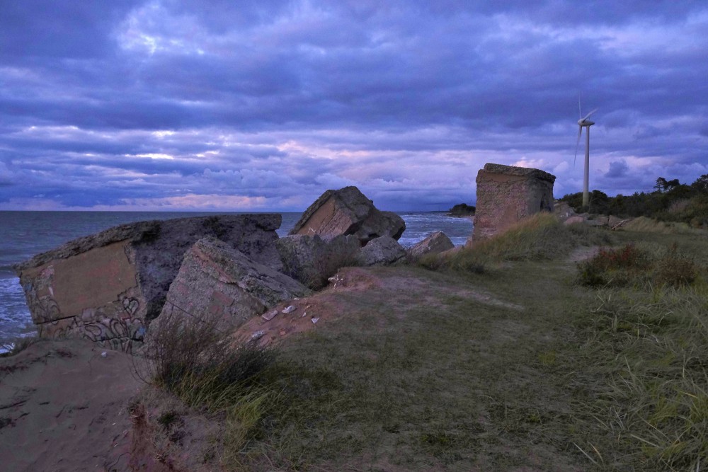 Ziemeļu forti pēc saulrieta (Liepāja)