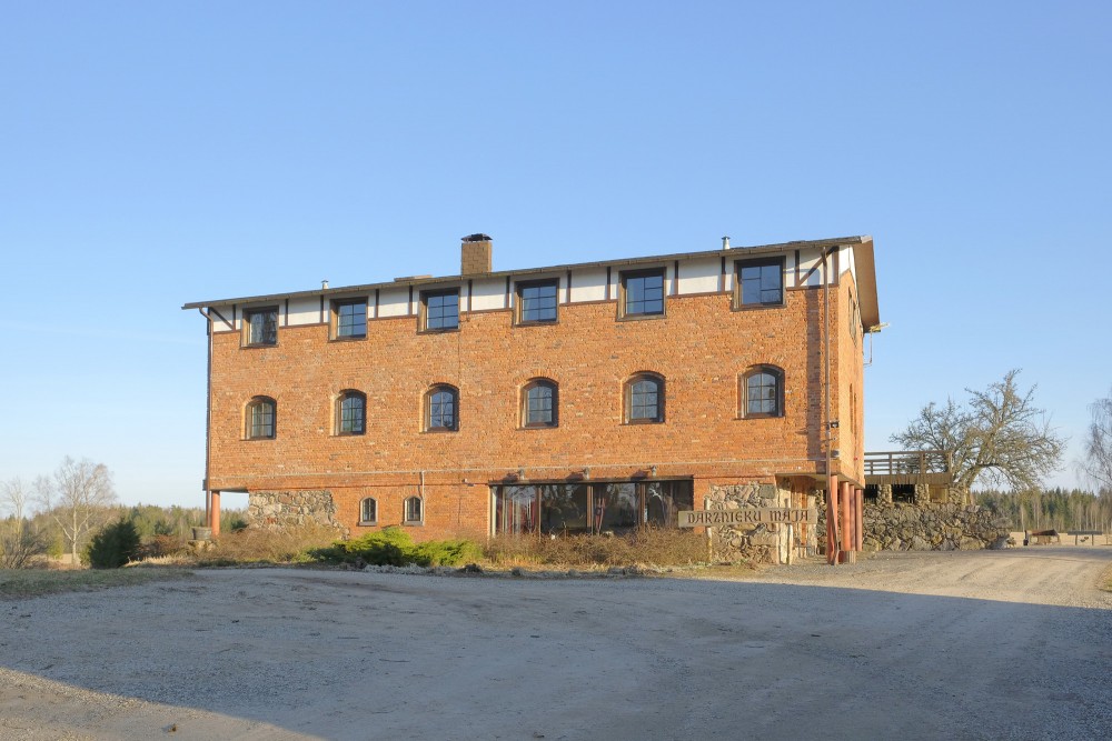 Smuku Muiža (Dārznieku māja) Smuku Muiža (Dārznieku māja)