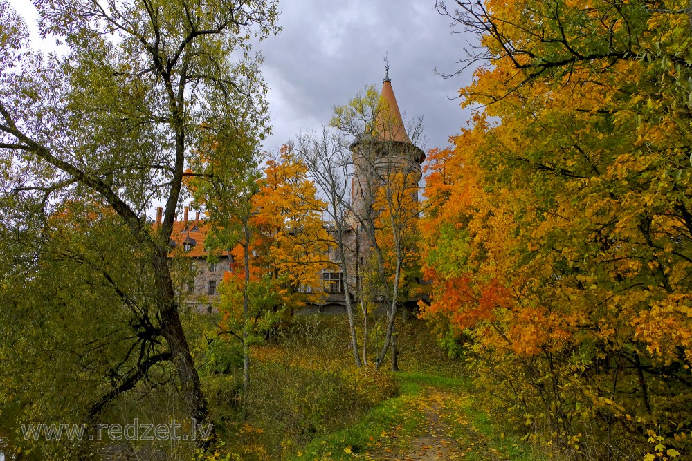 Cesvaine Palace in Autumn