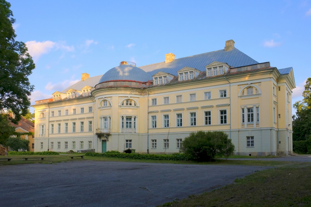 Kazdanga Palace