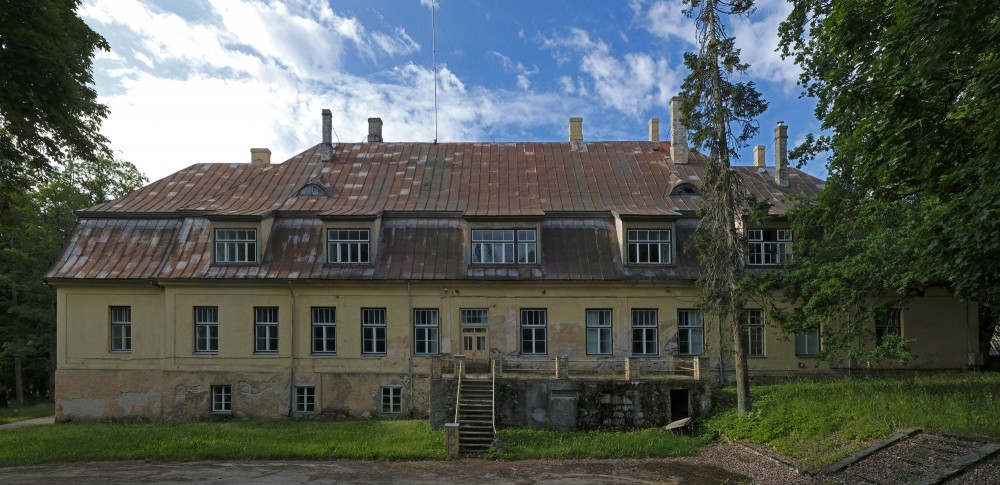 Vecbebri  Manor House