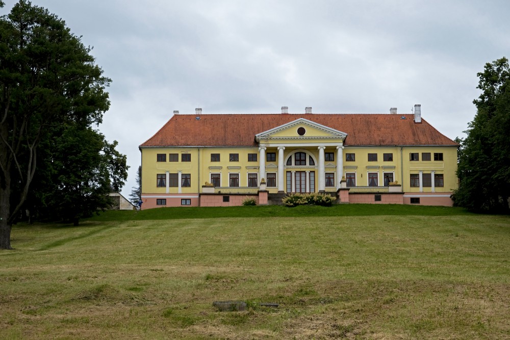 Durbe Manor House