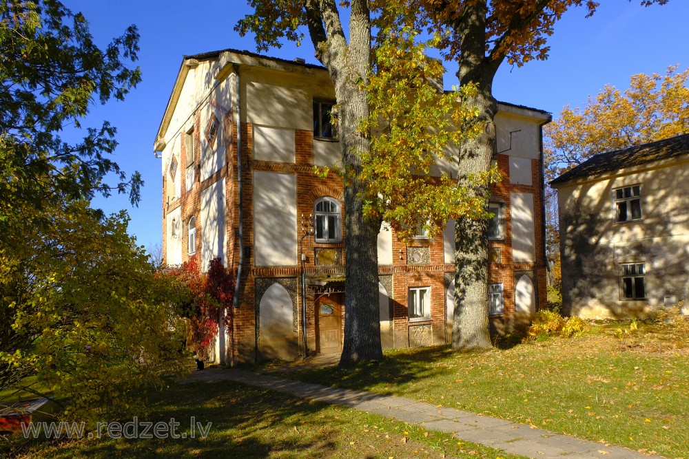 Dzērbene Manor Building, Latvia