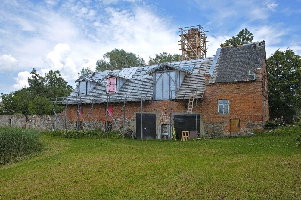 Nabes muižas komplekss