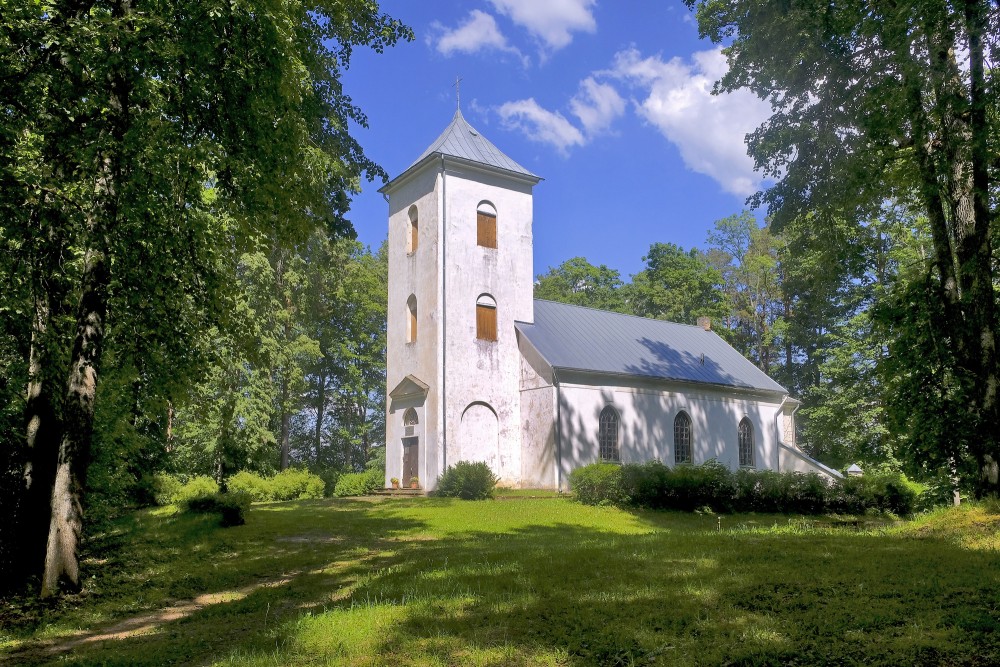 Daudzeses luterāņu baznīca Daudzeses luterāņu baznīca