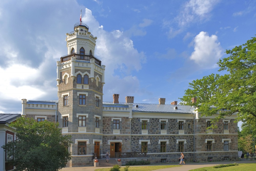 Siguldas Jaunā pils