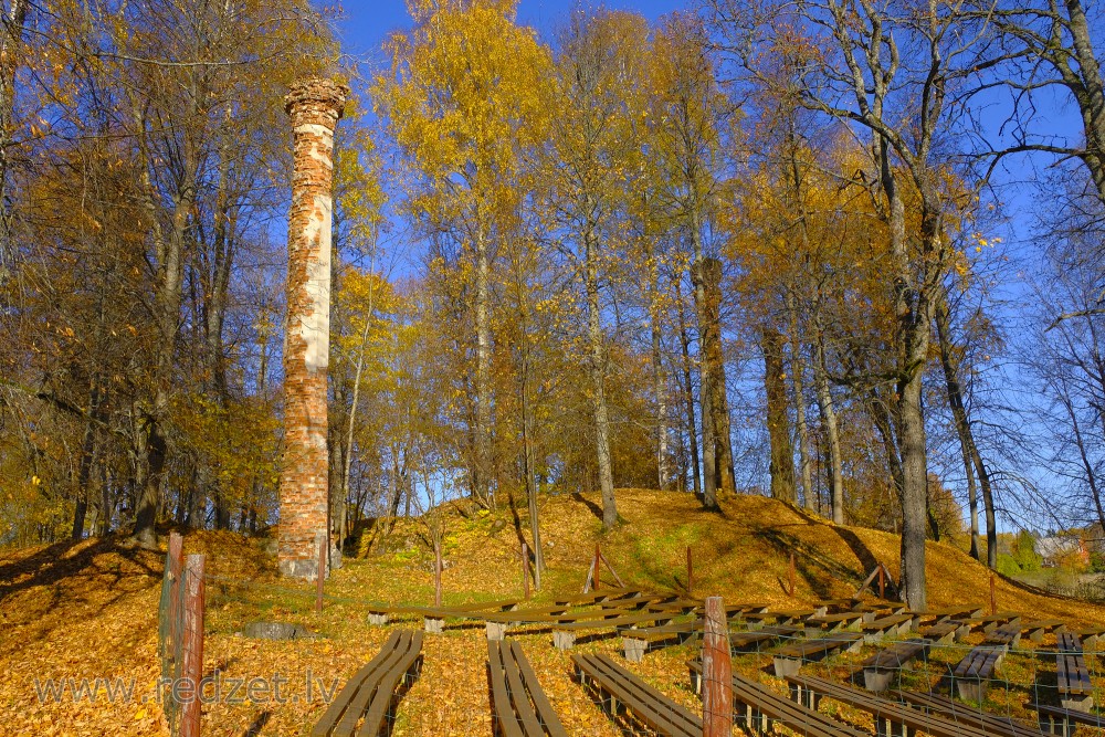 Korneti Manor Ruins