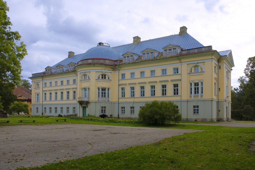 Kazdanga Palace