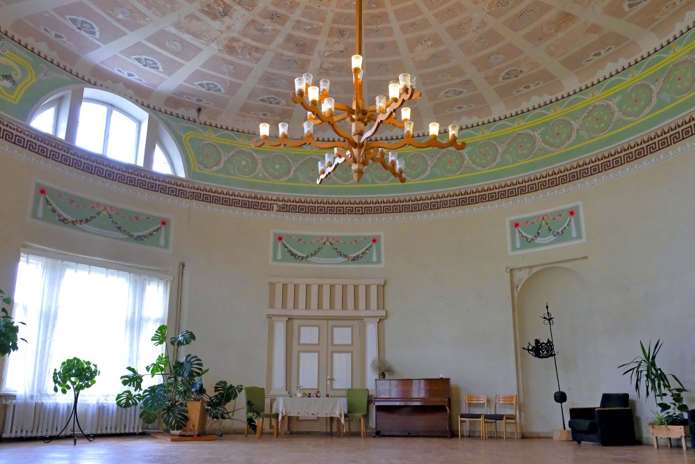 Kazdangas pils apaļā zāle