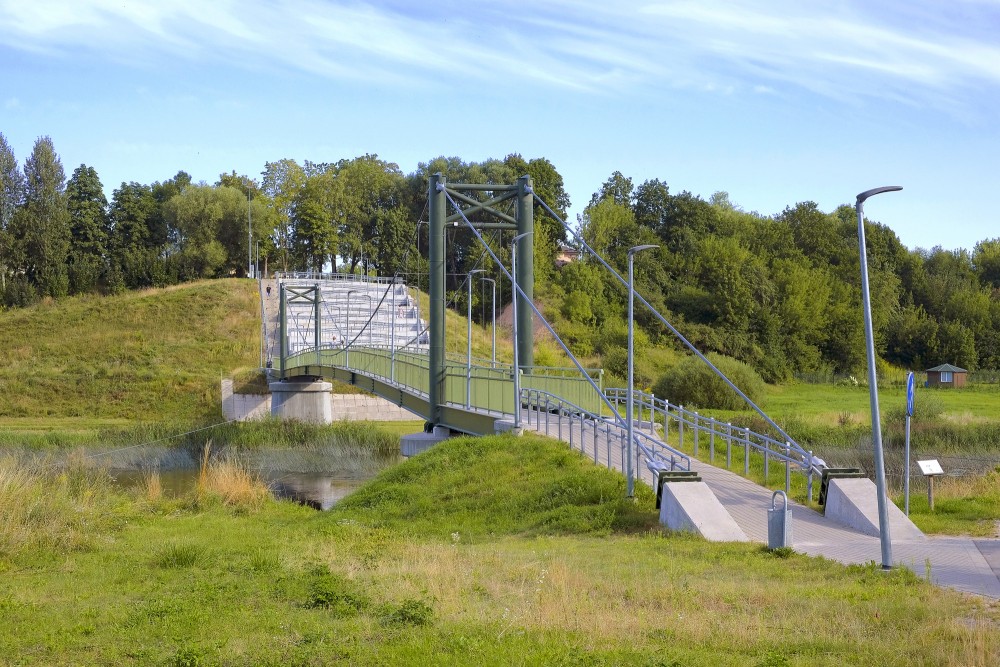 Gājēju tilts pār Mūsas upi Bauskā