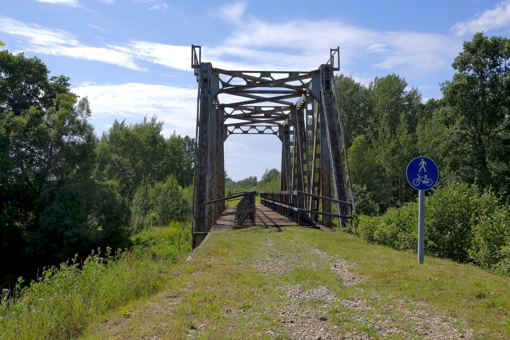 Dzelzceļa tilts pār Pededzi