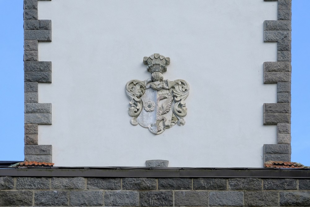 Coat of arms on the Facade of Jaungulbene Castle