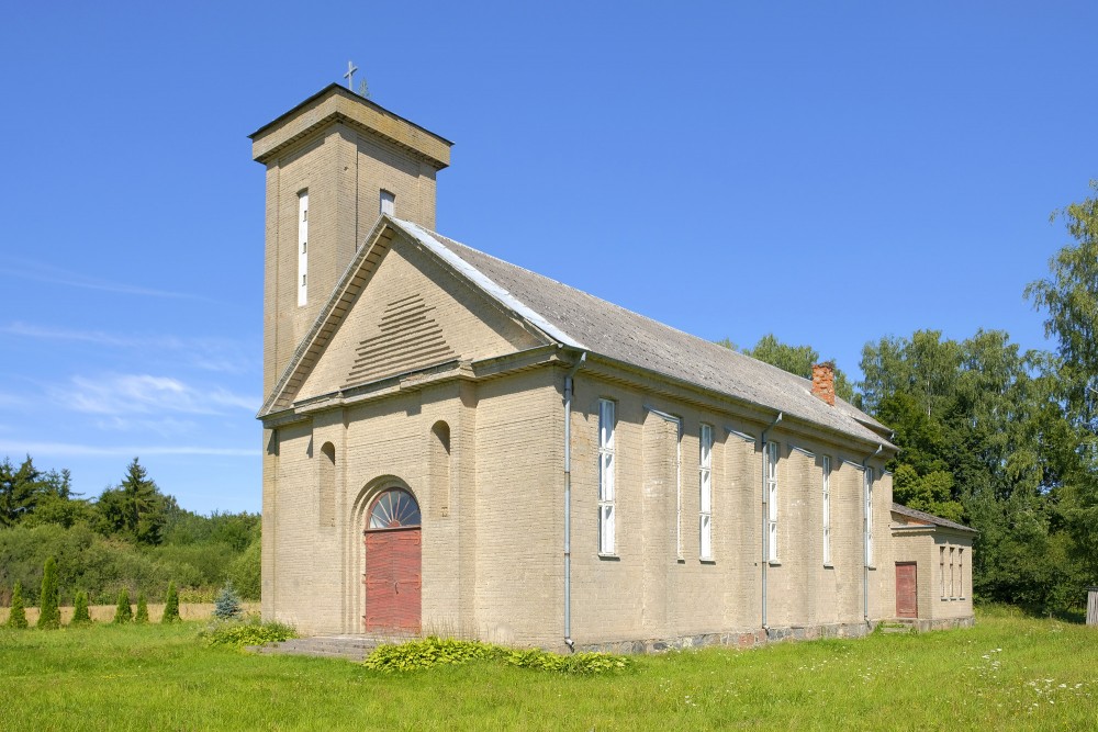 Budbergas Svētās Trīsvienības Romas katoļu baznīca