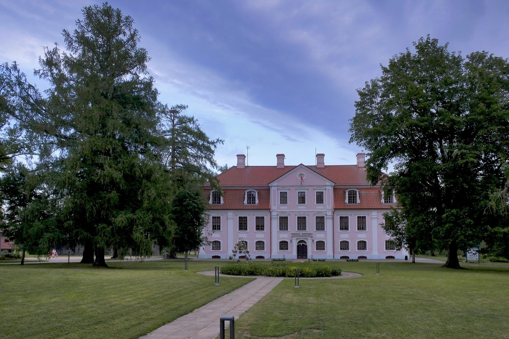 Dzelzava Manor with landscaped park and main building